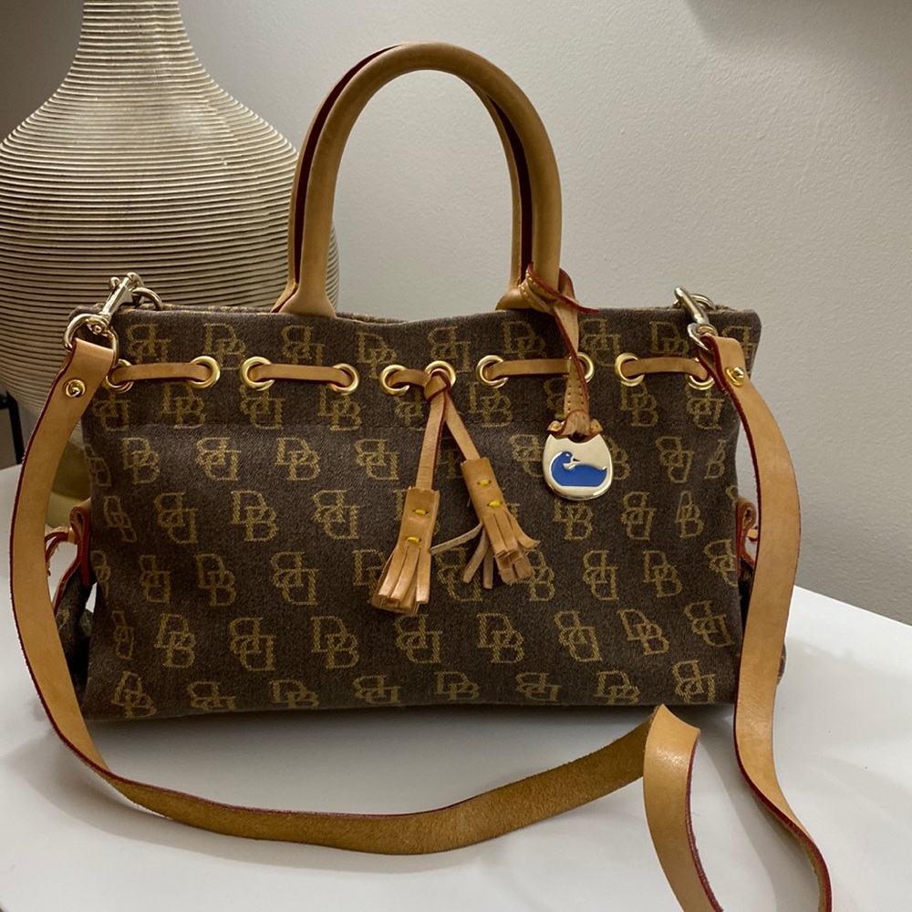 Donney and Bourke canvas bag